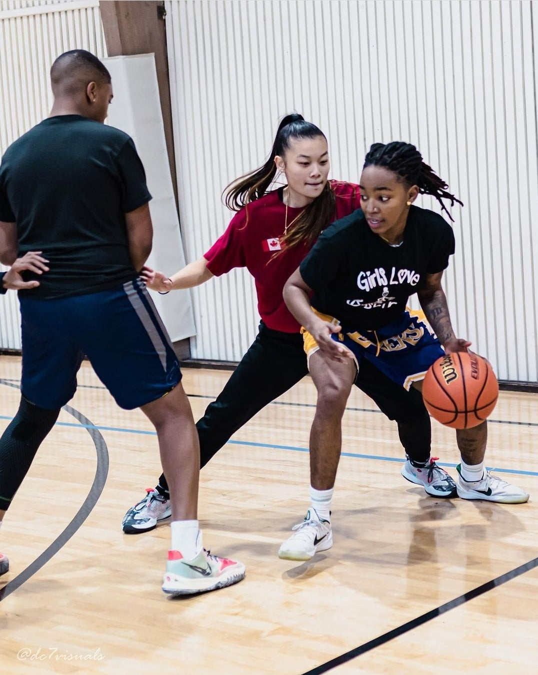 GirlsLoveBasketball (Black)